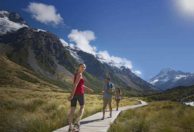 여러분의 뉴질랜드 여행계획을 도와줄 여행사들이 여기에 있습니다. 단체여행이나 개별여행, 어느것이든 문의하세요