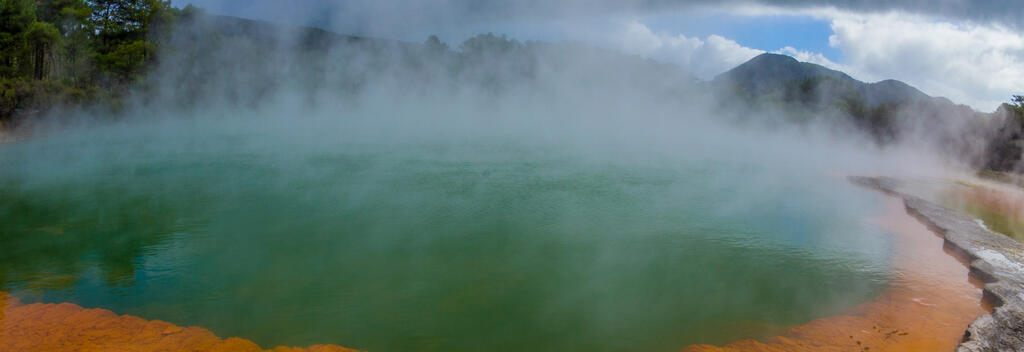 A surreal, otherworldly place, Wai-o-tapu is a geothermal wonderland.