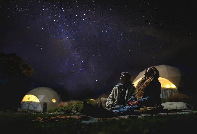 Dark, clear skies, unique celestial features and otherworldly landscapes make stargazing in New Zealand a breathtakingly magical experience.