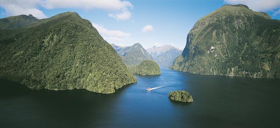 Doubtful Sound Wilderness Cruises - Real Journeys