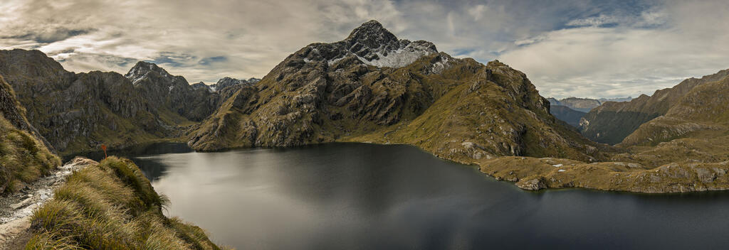 Lake Harris on the Routeburn Track - Ultimate Hikes Guided Walk