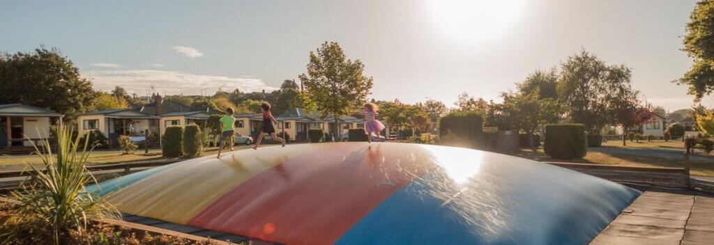 Jumping Pillow