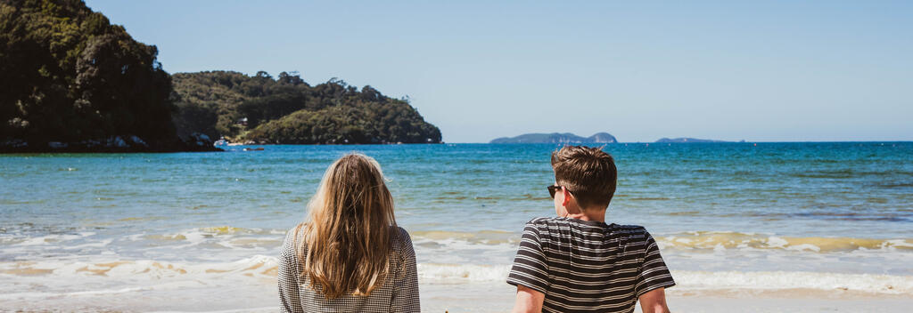 Glenorchy Air's Stewart Island Fly | Explore | Fly ex Queenstown passengers enjoying Stewart Island's tropical beaches.