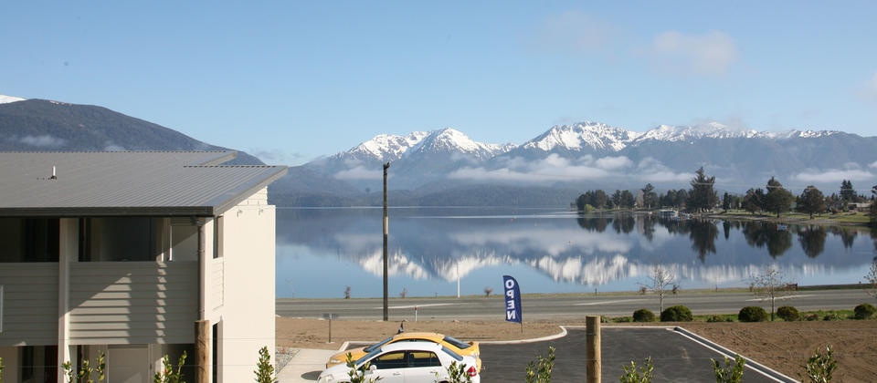 Marakura Deluxe Lakeview Motels Anau Lakeview Kiwi Holiday Park