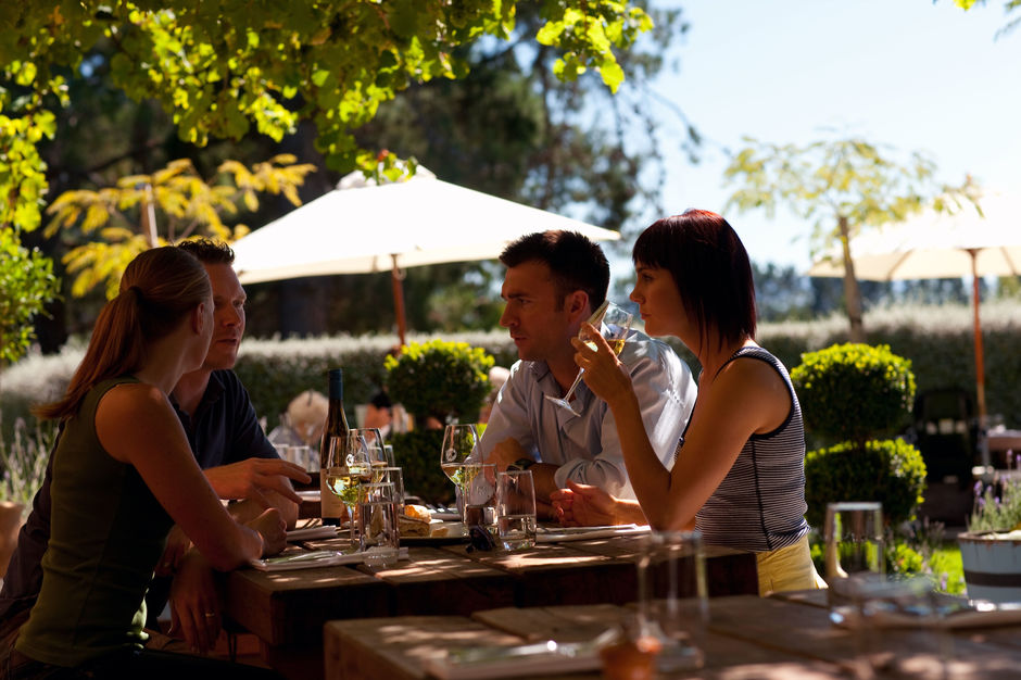 The Waipara Valley, with more than 60 vineyards, is famous for its Pinot Noir and Riesling.