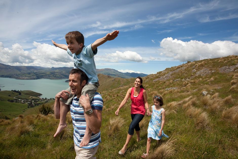 Paseá a pie o en bicicleta por Port Hills, Christchurch