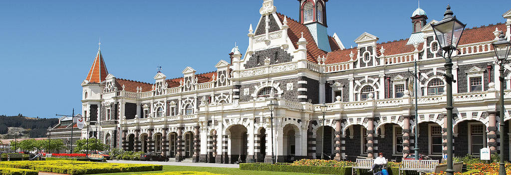 Dunedin Railway Station.