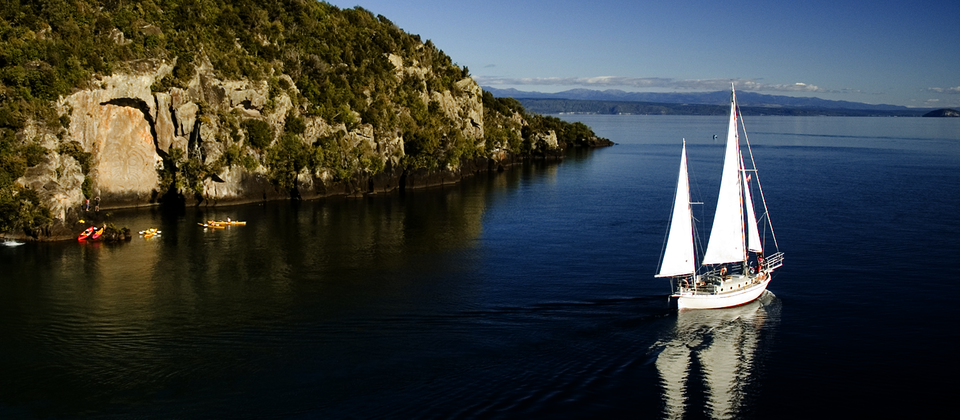 nz sailing trips