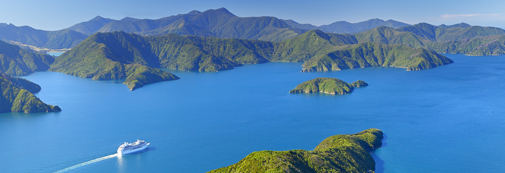 Cruising in the Marlborough Sounds