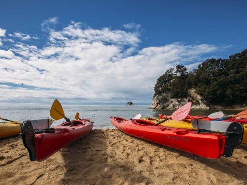 Pakiri Beach, Kite fishing, itravelNZ® - New Zealand in your pocket™