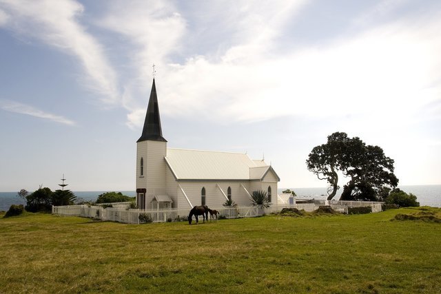 Te Araroa And East Cape Eastland New Zealand - 