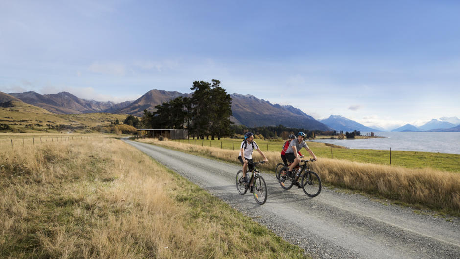 round the mountain cycle trail