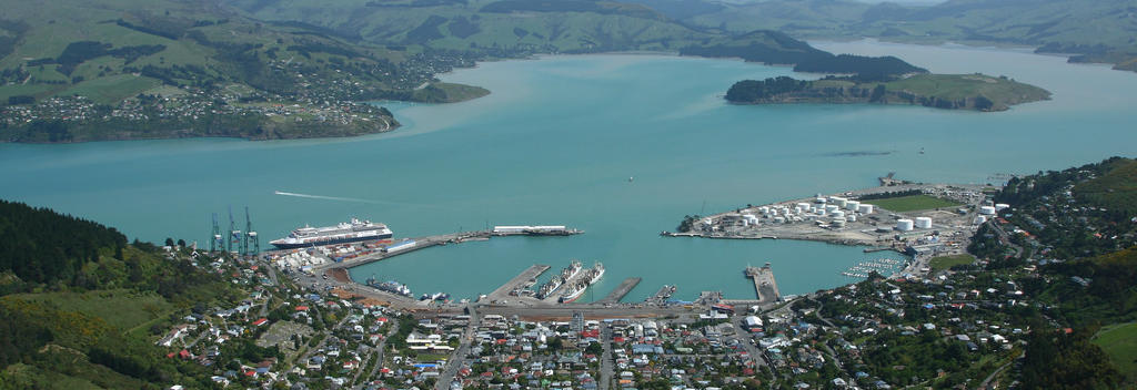 Lyttelton port & bay