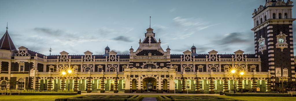 Dunedin Railway Station at night