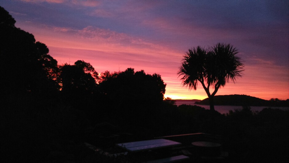 Sunrise Rakiura Retreat