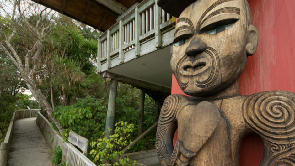 Maori carvings