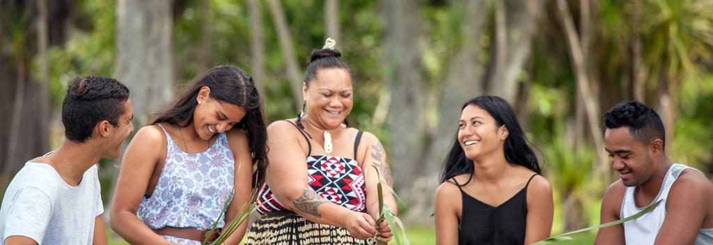 Flax weaving - Waitangi Treaty Grounds