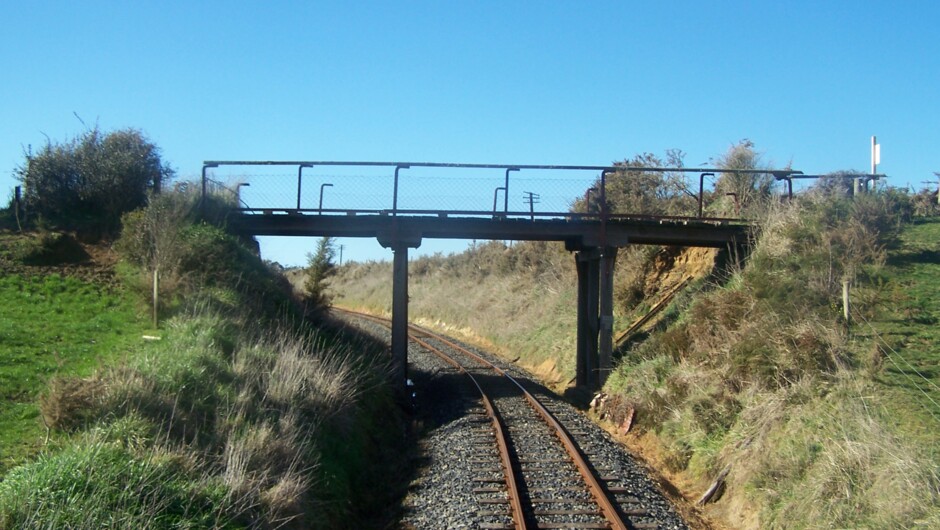 Approaching bridge 10