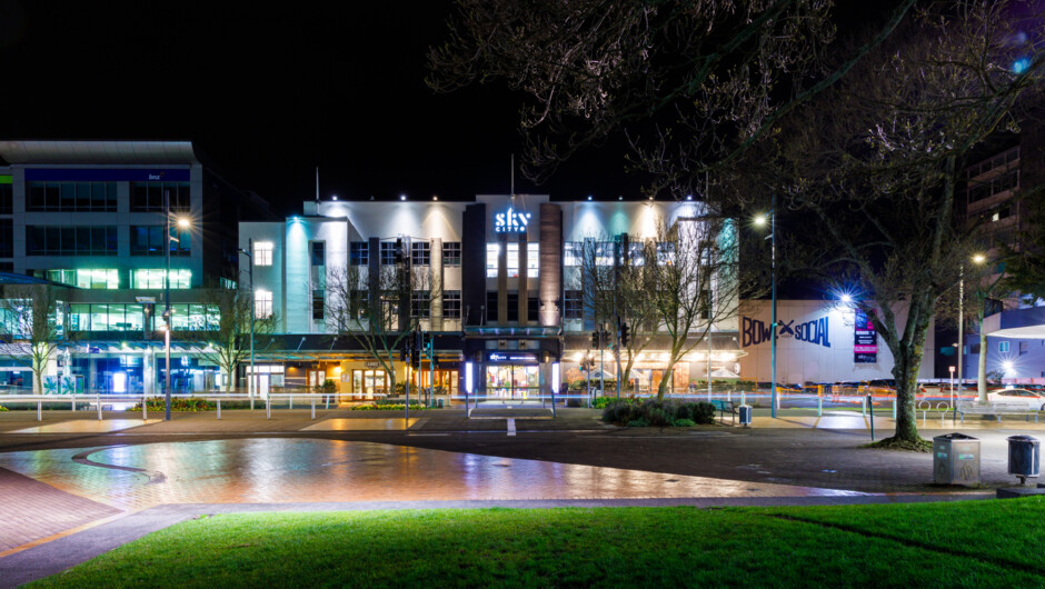 SkyCity Hamilton from Garden Place