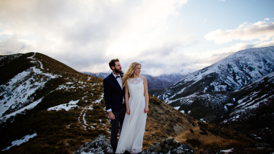 Queenstown Pre Wedding Photo on Mountain