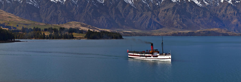 Cruising on the TSS Earnslaw