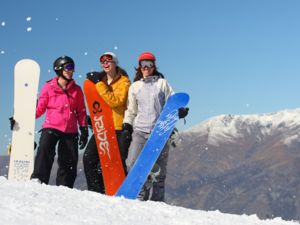 Der tolle Naturschnee in Queenstown erwartet dich.