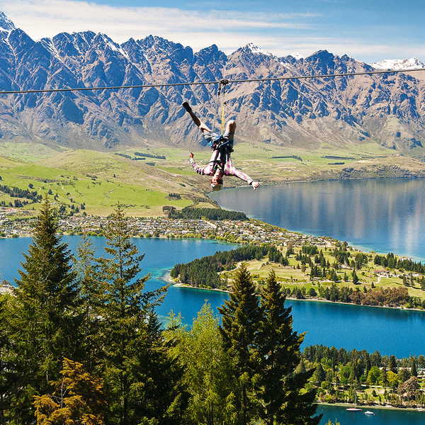 Die Seilrutschen in Queenstown bieten abenteuerlichen Spaß für die ganze Familie.