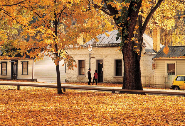 Arrowtown ist eine historische Siedlung, die bis heute bewohnt ist und viele Geschichten zu erzählen hat.