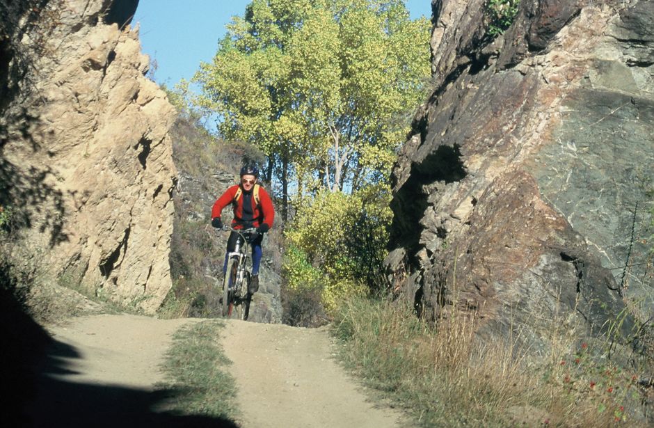 The Macetown ride cannot be missed if you're in the Arrowtown area.