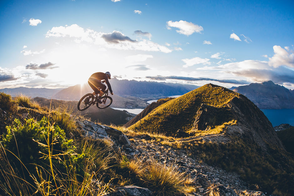 Among the most popular trails in this park are those that start at the top of the gondola and weave their way down through Ben Lomond Forest.