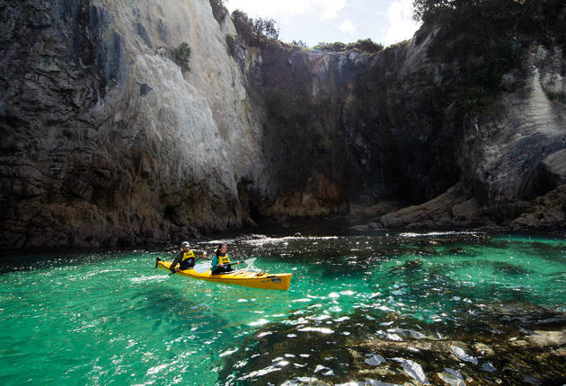 Access to Cathedral Cove Walk is restricted until summer 2023–24 due to storm damage. At present walking access and boat landings are prohibited.  