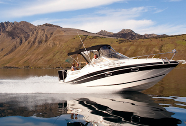 The turquoise waters of Lake Wānaka makes it the perfect place to take a boat cruise. Be sure to stop for a photo of 'That Wānaka Tree". Find out more about Lake Wānaka.