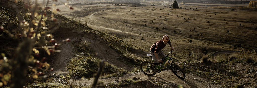 Boasting epic views of  the mighty Clutha/Mata-Au River and Wānaka Basin, Deans Bank is the most popular ride for mountain bikers in Wānaka.