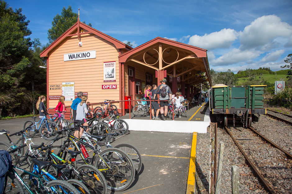 Hauraki Rail Trail, Waikino Station