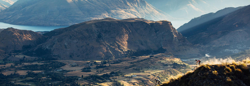 From tangled sheep paths to purpose-built trails through sharp mountain peaks,  NZ's topography makes for an awe-inspiring mountain bike playground.