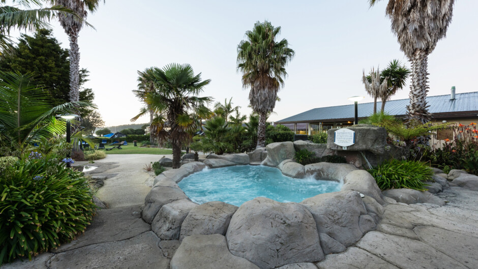 Outdoor Spa Pool