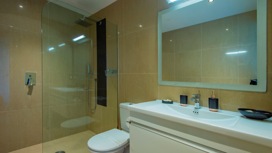 En-suite bathrooms