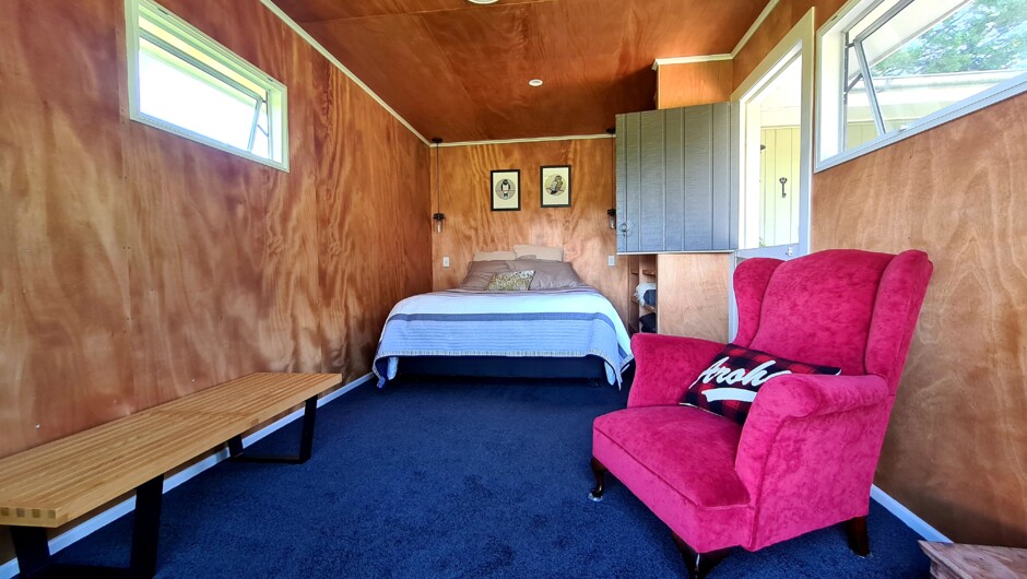 Lovely bedroom, with mountain views, opening onto outdoor decks