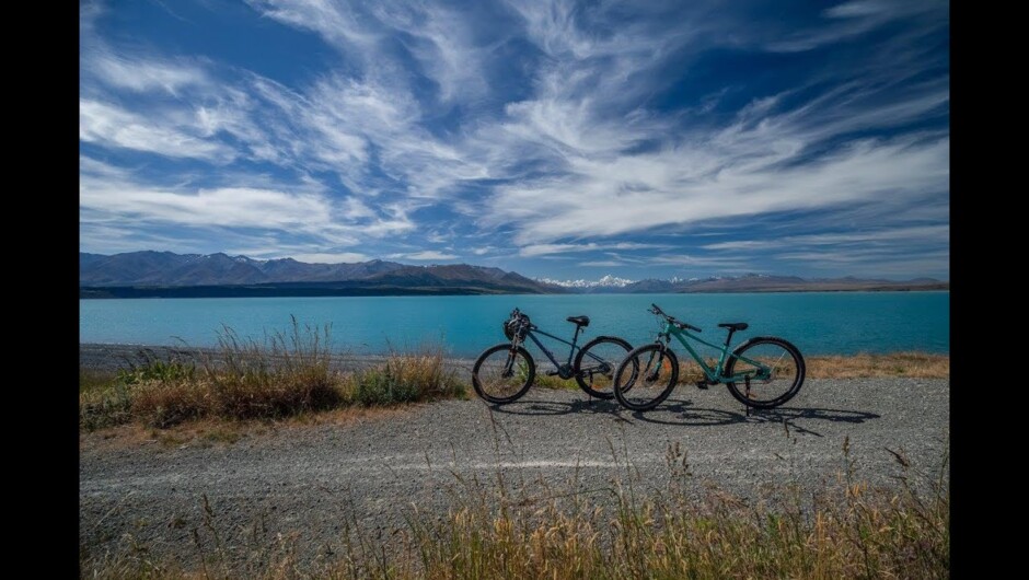 Cycle at Alps2Ocean Cycle Trail at Lakestone Lodge.