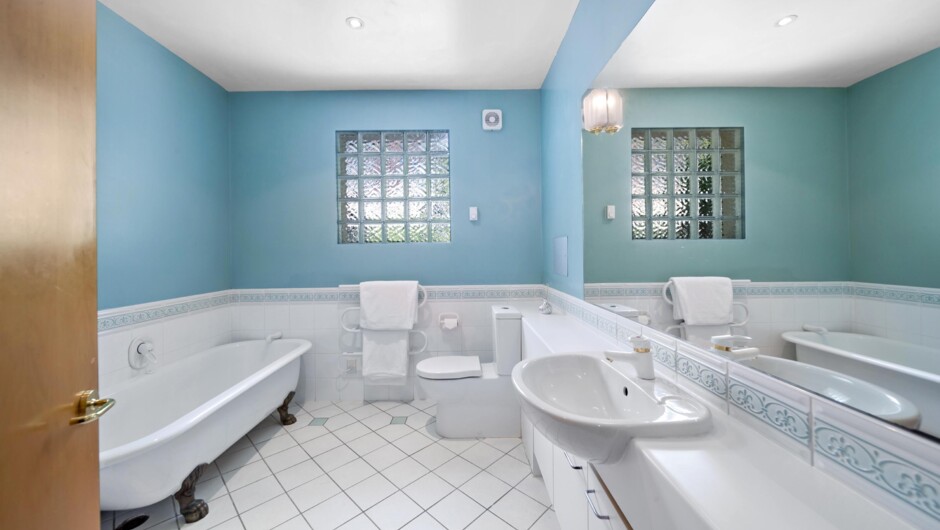 Bathroom with bathtub