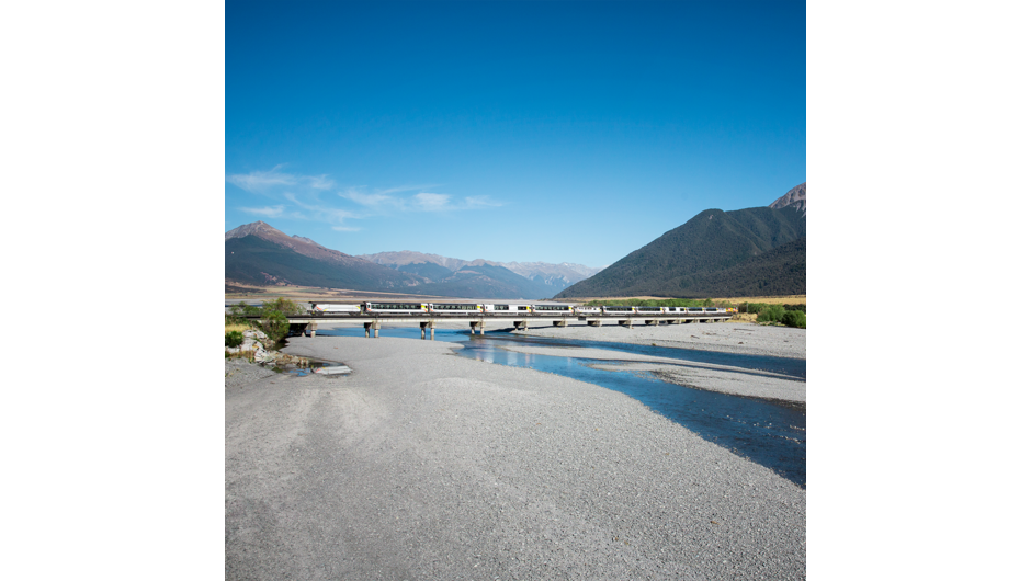 From the comfort of your carriage see lush beech forest, deep river valleys and the spectacular peaks of the Southern Alps. Descend to the windswept Canterbury Plains before arriving in the city of Christchurch.