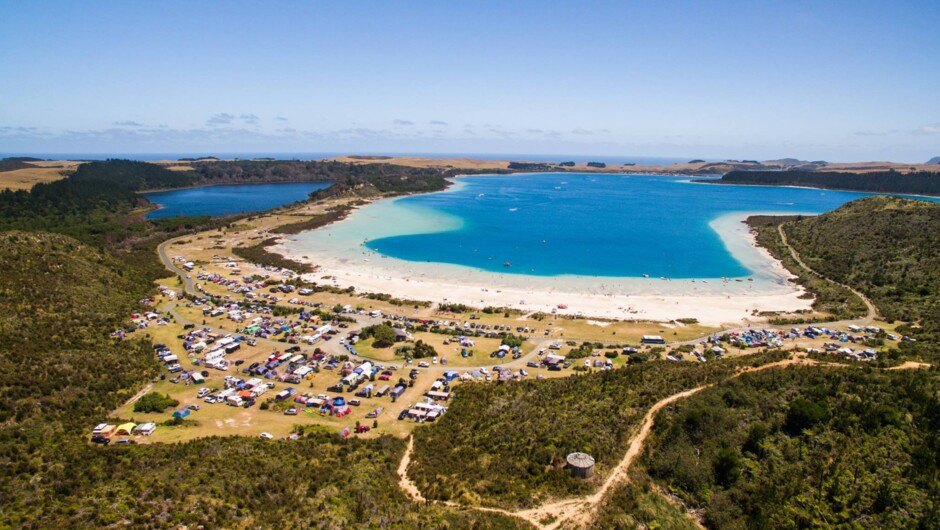 Kai Iwi lakes and Taharoa Domain campgrounds.