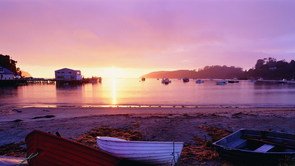 Sunrise at Halfmoon Bay - Stewart Island/Rakiura