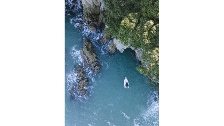 Birds eye view from teh entrace of Whenuakura - Donut - Island.