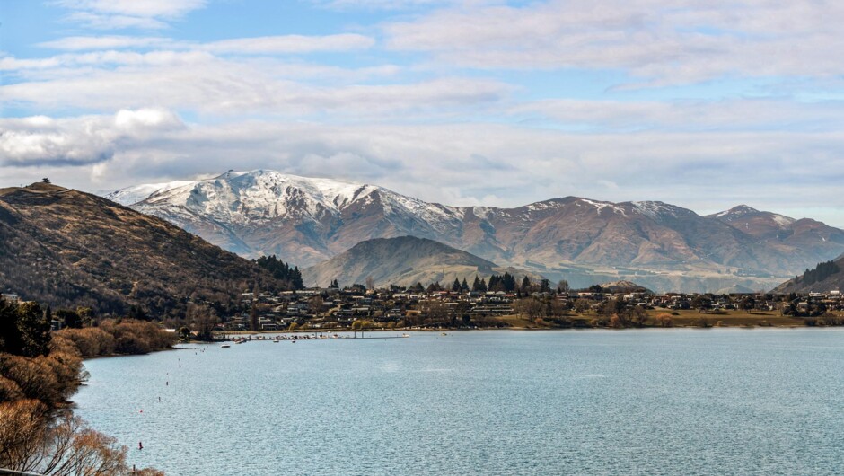 Lake & mountain views