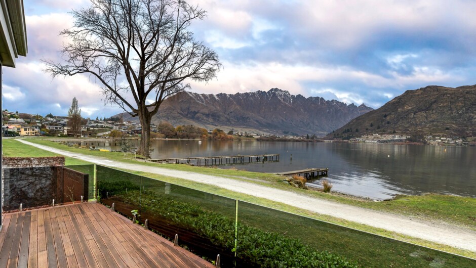 Lakefront deck