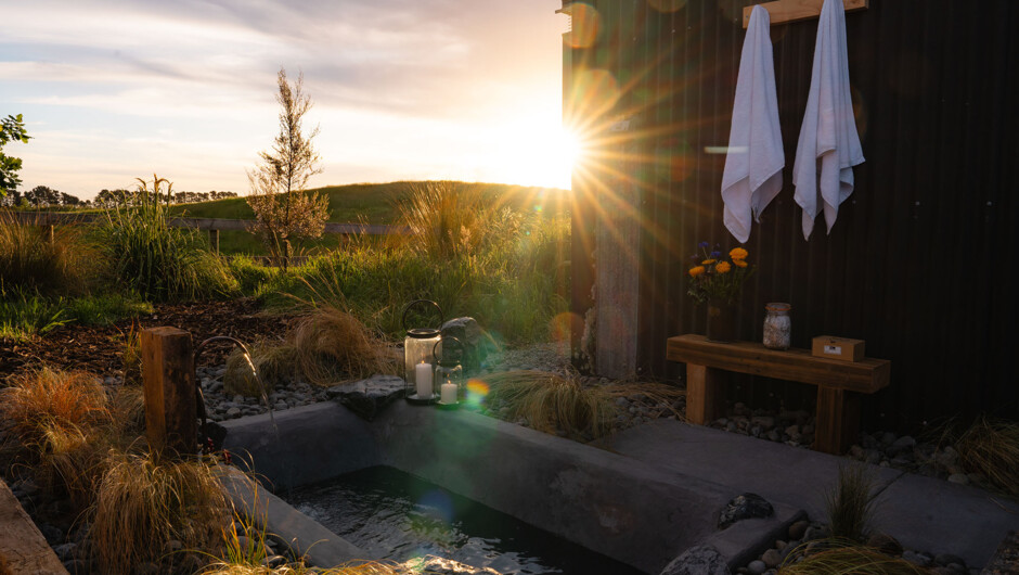 The Crystal bath is our latest edition to the Hut. Lovingly hand crafted by Brent from concrete and locally sourced obsidian crystals, this space is for you to relax, soak, be still, watch and let go of whatever may be clouding your awareness.