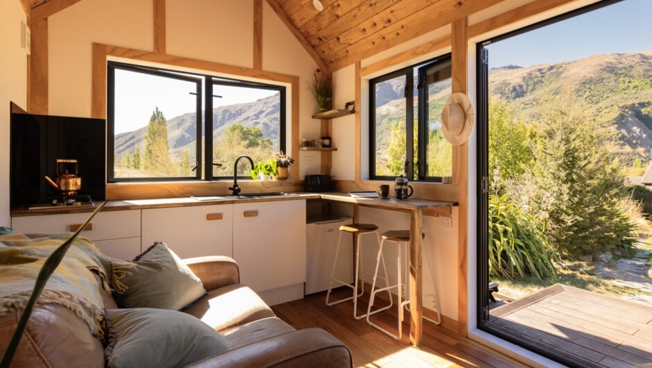 Te Whenua Hideaway