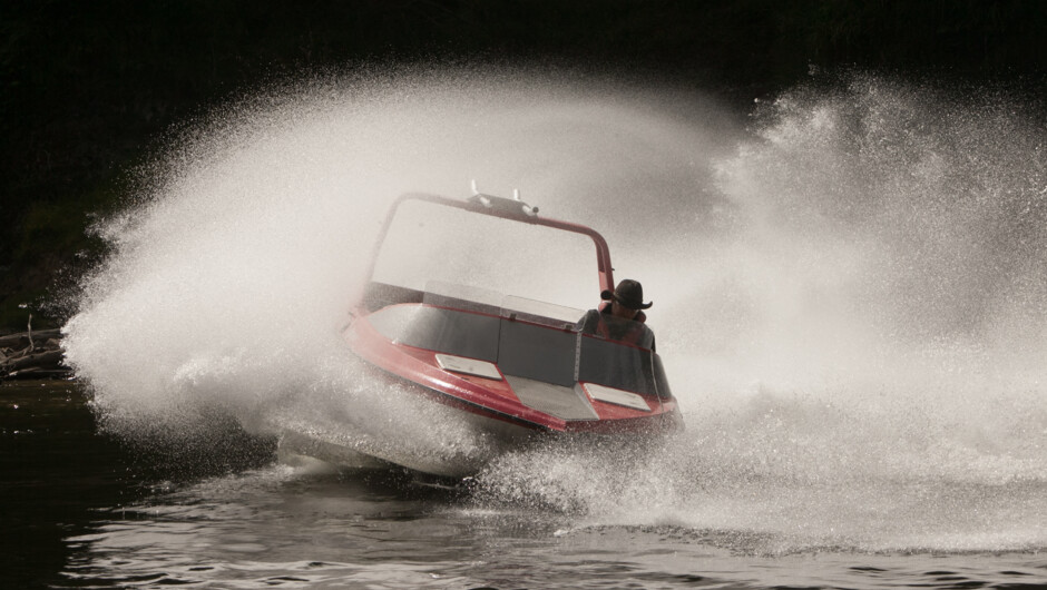 Jetboat spin