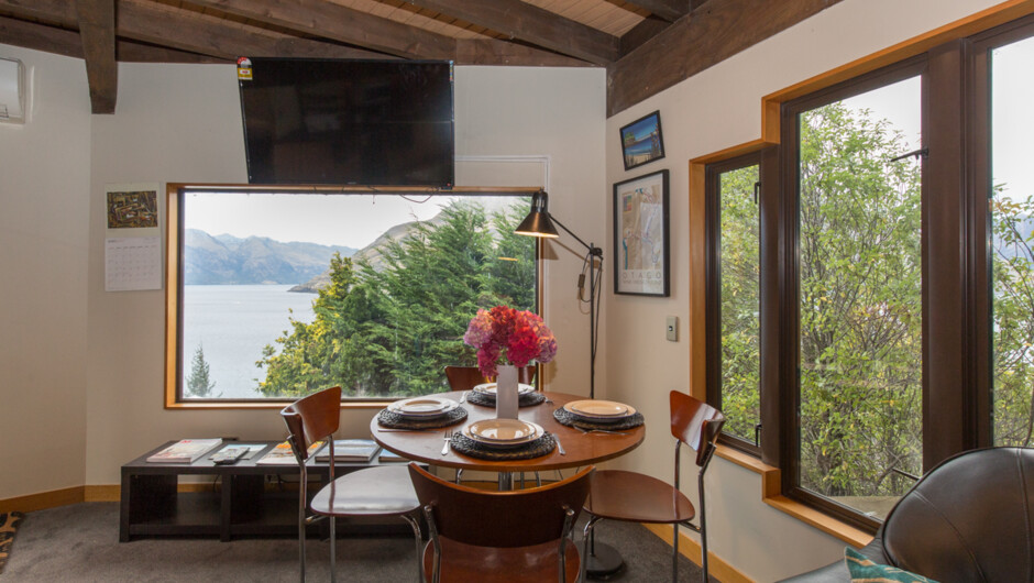 Crows Nest - Queenstown Holiday Home